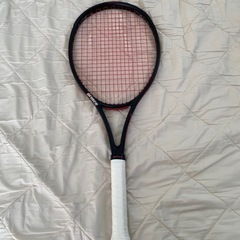 美品　　硬式テニスラケット　　