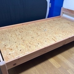 木製ベッドフレーム　シングル