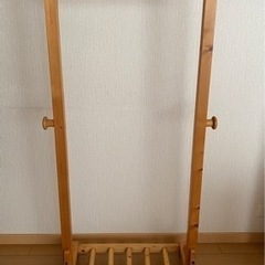 木製ハンガーラック　コートハンガー