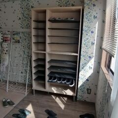 大収納靴箱　他のものの収納にも