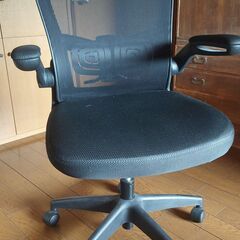 【ネット決済】【交渉中】オフィスチェアー / ワークチェア / 椅子
