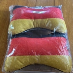 在庫処分15セットまとめ売りヘッドレスト用ドイツ国旗クッション
