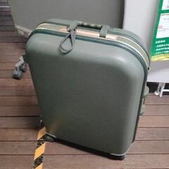 0524-005 スーツケース　※鍵なし
