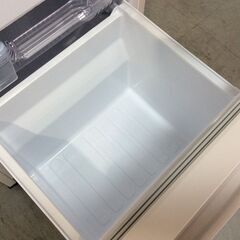 10/5受渡済)JT8823【MITSUBISHI/三菱 2ドア冷蔵庫】美品 2021年製 MR-