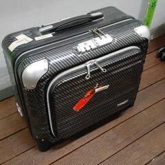 0524-016 スーツケース
