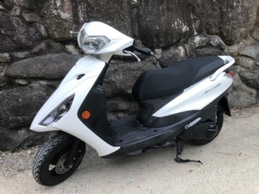 ヤマハ　アクシスz   4サイクル　125cc