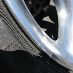 タイヤホイール付き　225/55r16