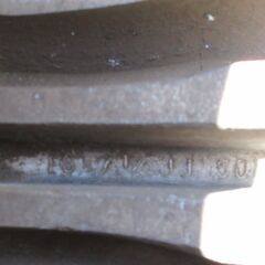 タイヤホイール付き　225/55r16