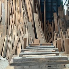 木材　薪　DIY
