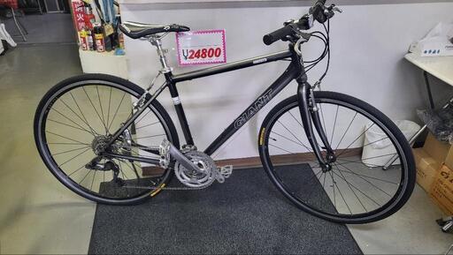 自転車　クロスバイク　ジャイアント