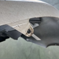 ヴォクシー　バンパー