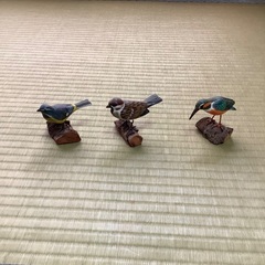 鳥の置物