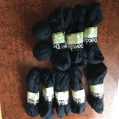 毛糸　ウール100%　黒