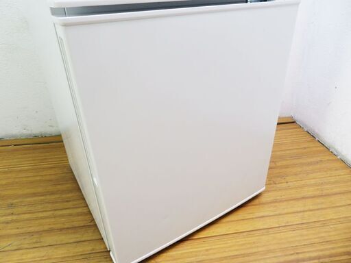 京都市内方面配達設置無料 2022年製 一人暮らし用冷蔵庫 106L DL20