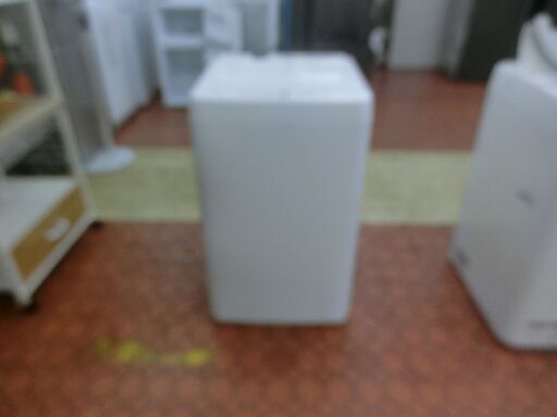 ID 185241　洗濯機4.5K　ヤマダ　２０２３年　YWM-T45LW