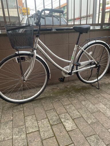リサイクルショップどりーむ荒田店　No1257 自転車　シティサイクル　ママチャリ　２６インチ　ライト付き　シンプルで乗りやすい♪