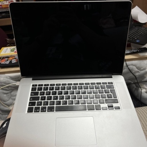 ノートパソコン MacBook Pro 2012