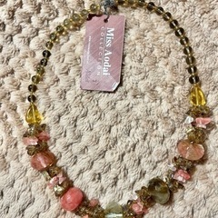 ♡ピンクの石のネックレス♡
