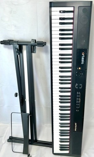 電子ピアノ　artesia performer