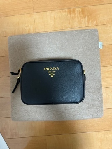 PRADAのバック