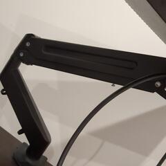 240hz ゲーミングモニター　モニターアーム