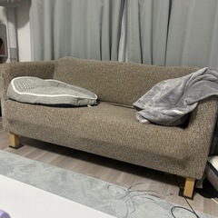 貰ってください。IKEA 2人掛けソファ