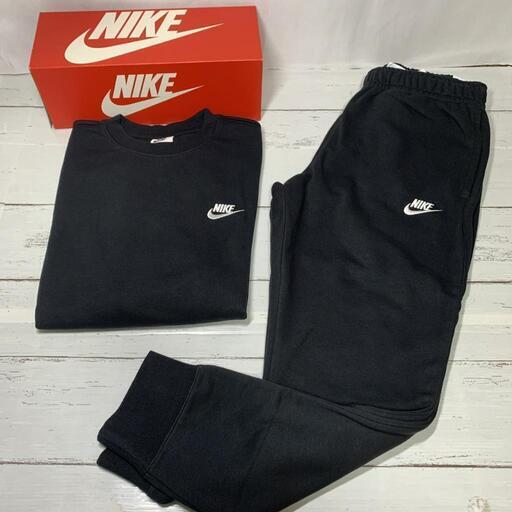 NIKE　メンズ　セットアップ　ナイキ　上下セット　ブラック