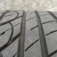 30プリウス車のパーツ タイヤ、ホイール