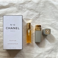 CHANEL N°19 アドマイザー