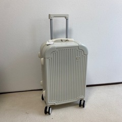 【新品タグ付き】スーツケース