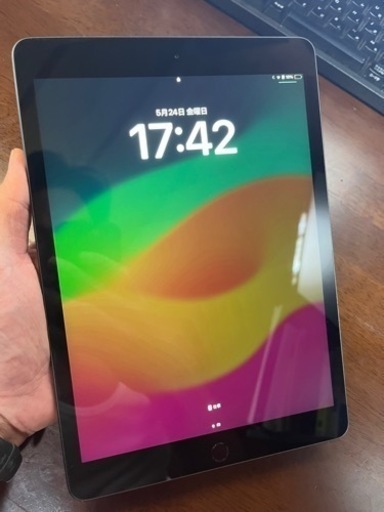 【美品】iPad第7世代　本体のみ　32GB  Wi-Fiモデル　タブレット