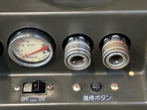 エアコンプレッサー　マキタ　AC6501