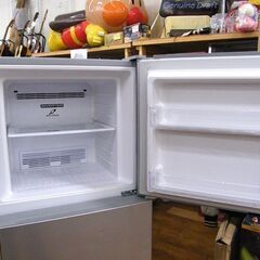 ① 日立 冷蔵庫 203L 2016年製 2ドア HITACHI R-20FA シルバー 200Lクラス 札幌市 厚別店