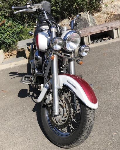 ドラッグスター400（限定車）フイッシュマフラー付いてます！写真で見るより✨良いバイクですので是非✨現車確認宜しくお願い致します‍♀️⸒⸒✨エンジン良好安定してます︎︎✨配達致します‍♀️日時と料金、要相談で県内配達可能です︎︎✨