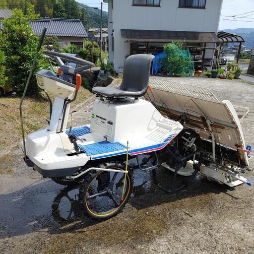 岡山発イセキ田植機ロータリー式4条