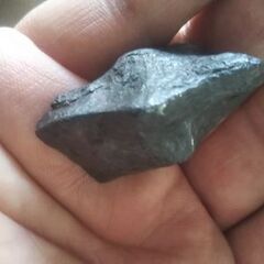 貴重！ギベオン隕石 原石60g 穴有り