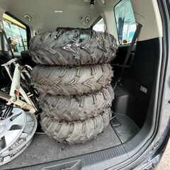 12日まで限定　アウトドア用　タイヤ　25X8  12　サイズ　４本　ホイル４本 ダイハツ製 12日まで限定 アウトドア用 タイヤ 25X8 12 サイズ 4本 ホイル4本