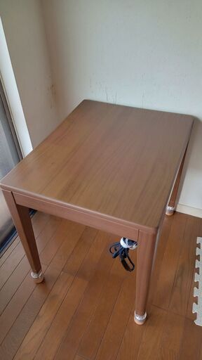 こたつ　テーブルタイプ　コタツ