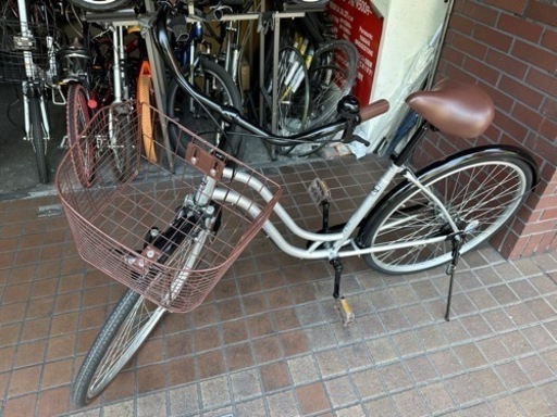 26インチ　軽快車　シルバー