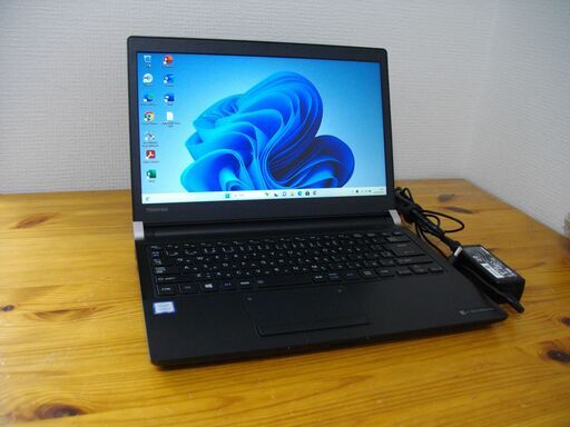 決まりました！受付終了します【極美品】東芝ノートパソコン dyanbook R73/M