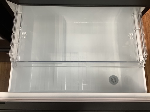 中古美品】 326L 3ドア冷蔵庫 東芝 GR-U33SC 2023年製 エキスパート