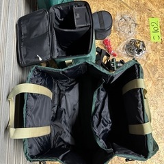 美品 Colman コールマン フューエルキャリーケース・コンテナストレージ・ソフトクーラーバッグなどキャンプ用品まとめて 北海道旭川 -ブルーレーベルクレストブリッジスカート