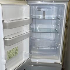 美品SHARP冷蔵庫シャープ冷蔵庫 1人〜2人用耐熱天板　トースターやレンジが置けます　