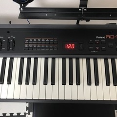 ローランド ステージピアノ RD-150