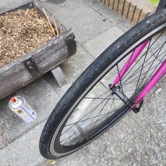 クロスバイク　７００ｘ２８ｃ　3x8変速　フレーム　アルミ　紫　配達可能