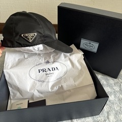 PRADA 帽子