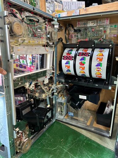 【愛品倶楽部柏店】北電子 ファンキージャグラー 5号機 ノーマル スロット実機