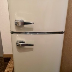 【引取り限定】アイリスオーヤマ冷蔵庫 81L PRR-082D-W