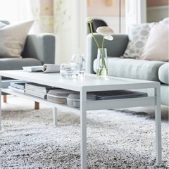 IKEA ニーボーダ　リバーシブルテーブル