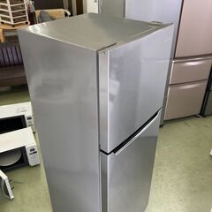 【リサイクルショップ　ピカソ　小松原】2020年製 ハイセンス 227L 2ドア 右開き ファン式冷蔵庫 HR-B2302★1965★